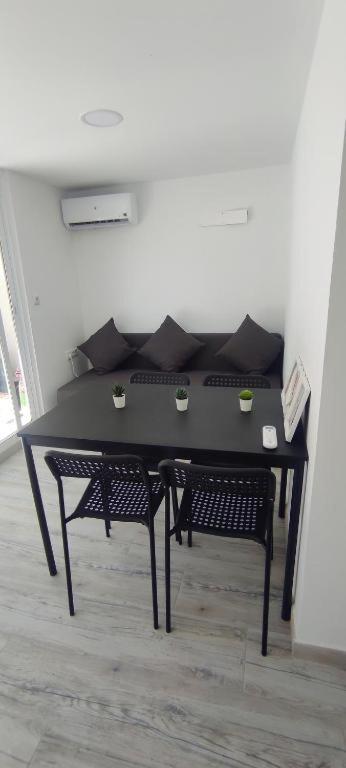 Malaga Inn Apartaments ภายนอก รูปภาพ