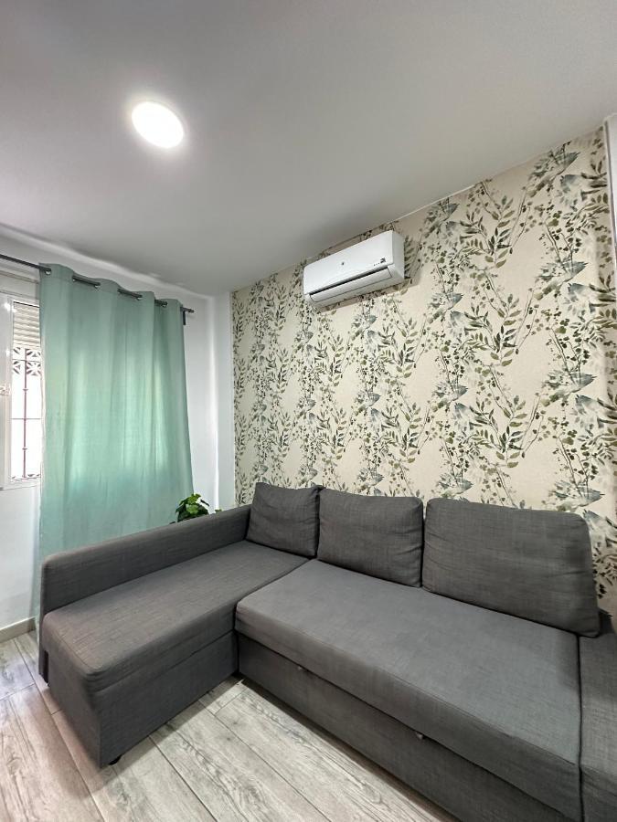 Malaga Inn Apartaments ภายนอก รูปภาพ