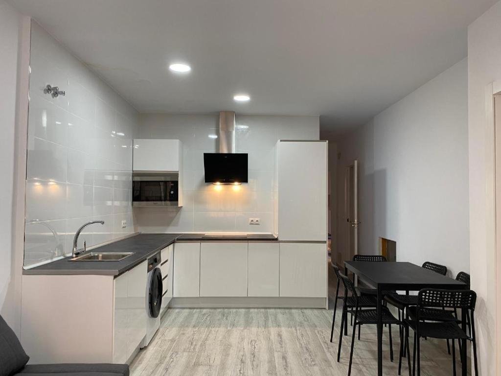 Malaga Inn Apartaments ภายนอก รูปภาพ