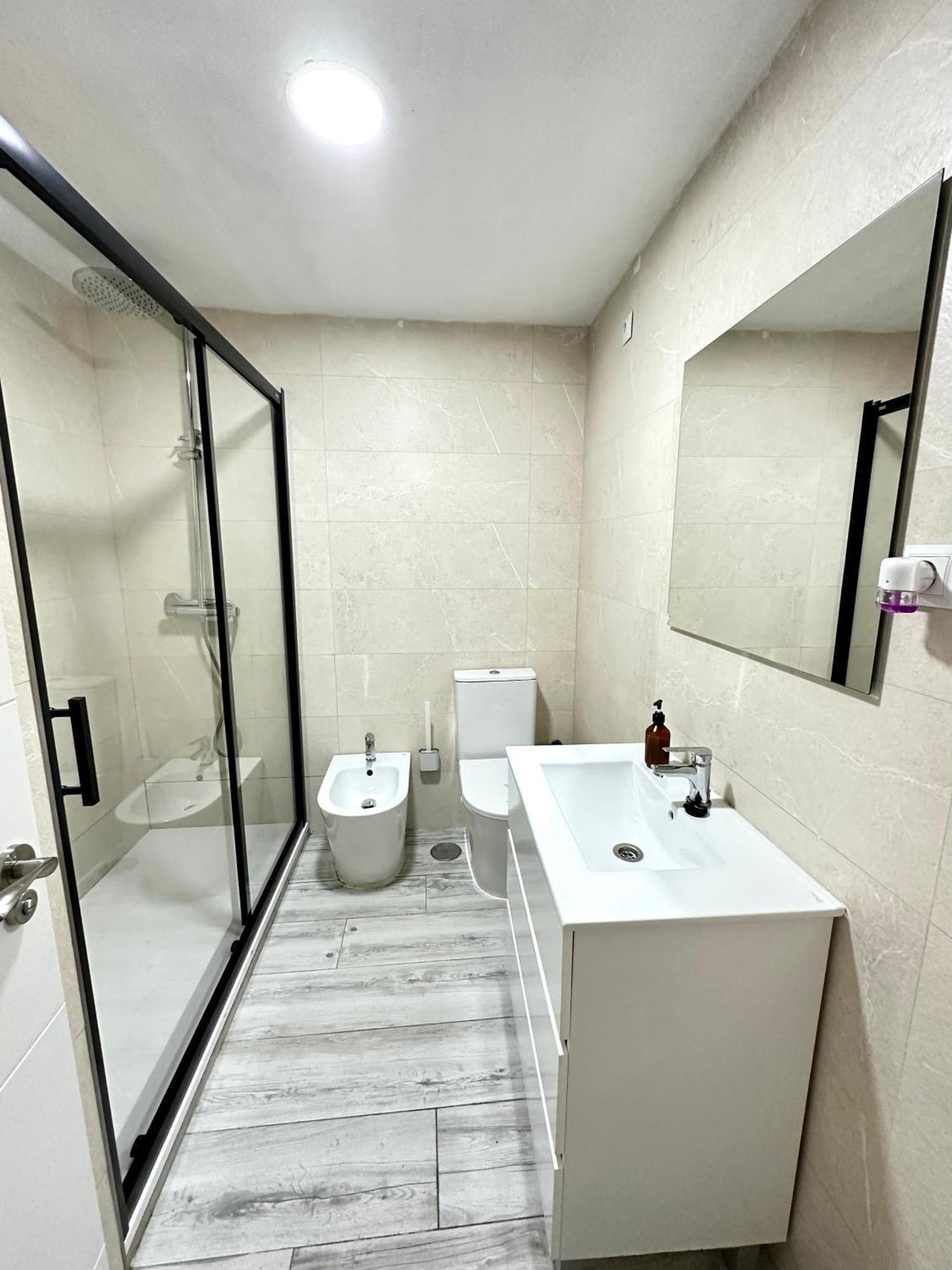 Malaga Inn Apartaments ภายนอก รูปภาพ